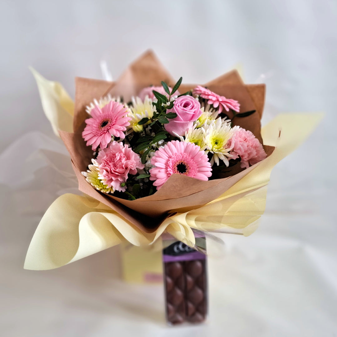 Simply Pink Bouquet & Chocolate Bar Combo