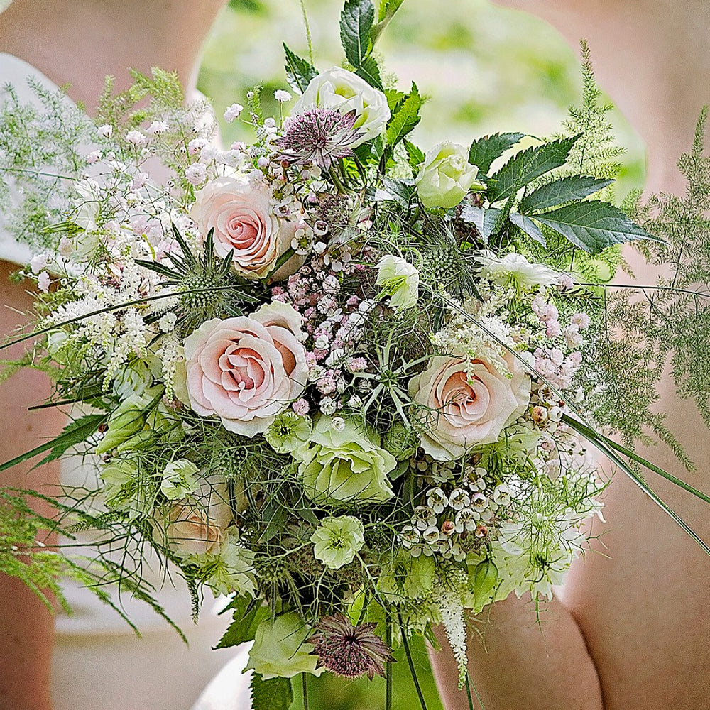 Best flowers for a bridal bouquet discount