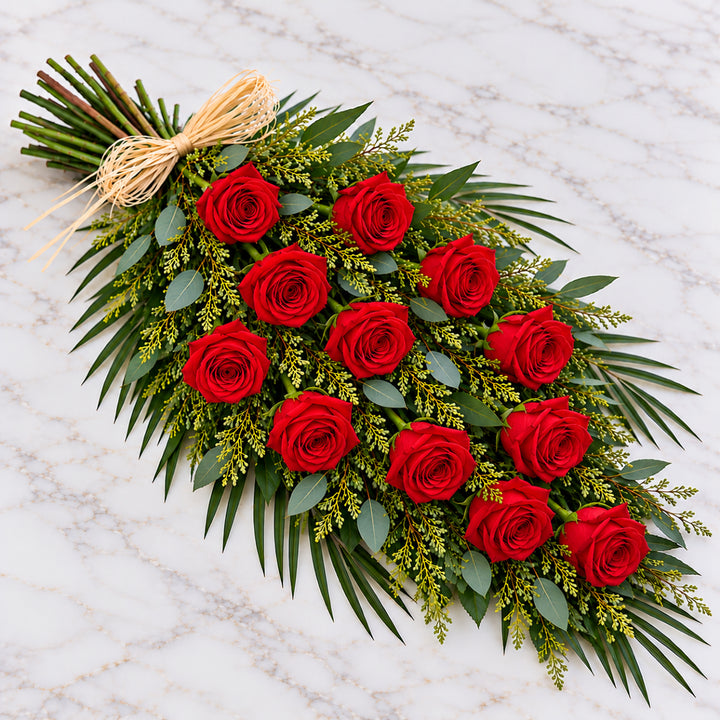 12 gerbes de roses attachées à la main