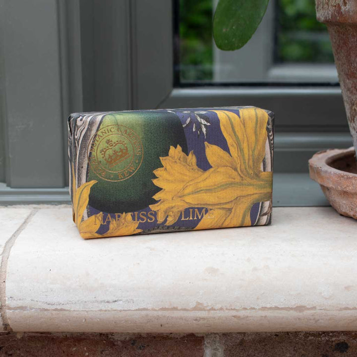 Kew Gardens Narcissus Lime Soap (240g)