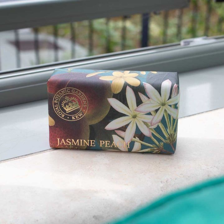 Kew Gardens Jasmine Peach Soap (240g)
